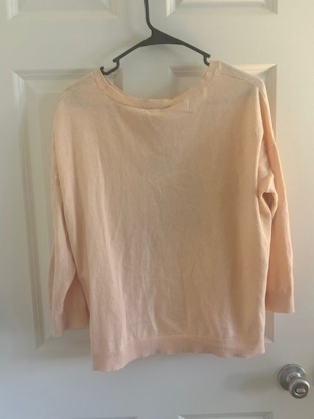 LOFT Toucan Sweater Size L - Picture 6 of 7